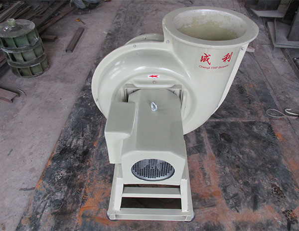 4-72型直接式（A式）全玻璃鋼離心通風(fēng)機(jī)