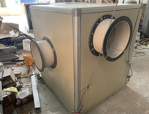 風(fēng)機(jī)隔音箱