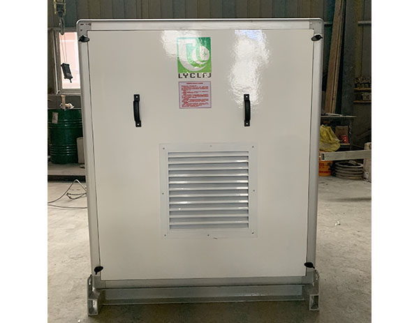 風(fēng)機隔音箱