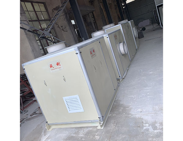 風(fēng)機隔音箱