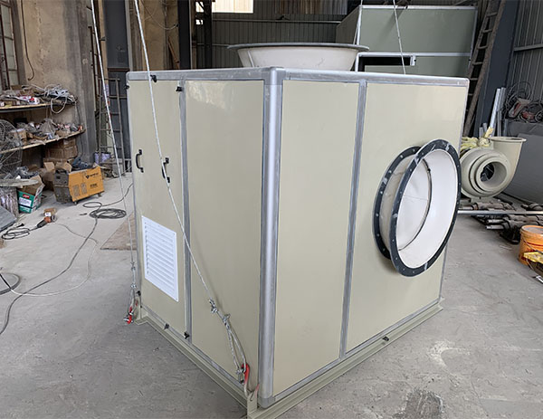 風(fēng)機(jī)隔音箱